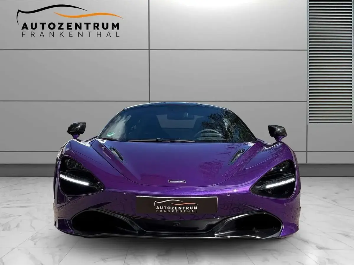 Gebraucht McLaren 720S 719 PS (528 kW) 2019 Mauvin blue Coupé