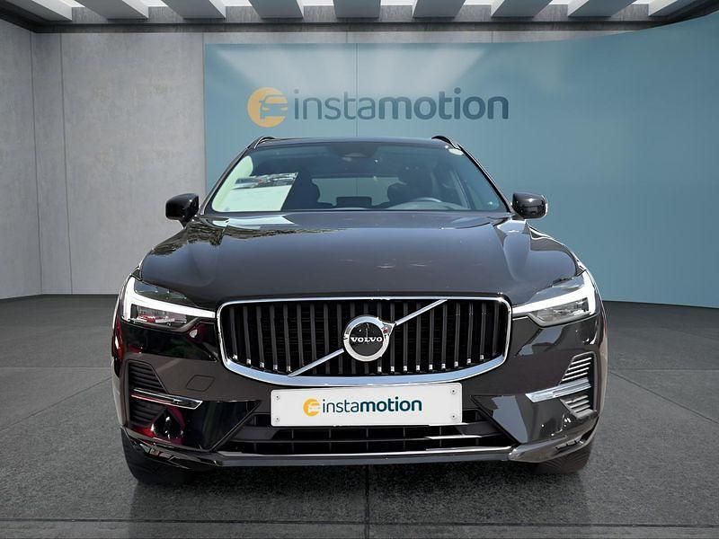 Gebraucht Volvo XC60 Core 250 PS (183 kW) 2024 Schwarz SUV