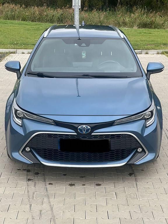 Blau Gebraucht 2019 Toyota Corolla Kombi | 17.200 € - Bild 1/4