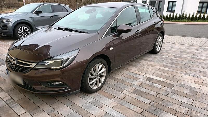 Gebraucht Opel Astra Innovation 136 PS (100 kW) 2017 Braun Limousine