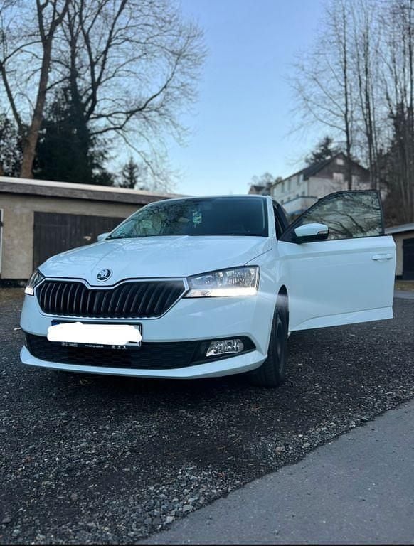 Gebraucht Skoda Fabia Ambition 75 PS (55 kW) 2018 Weiß Kombi
