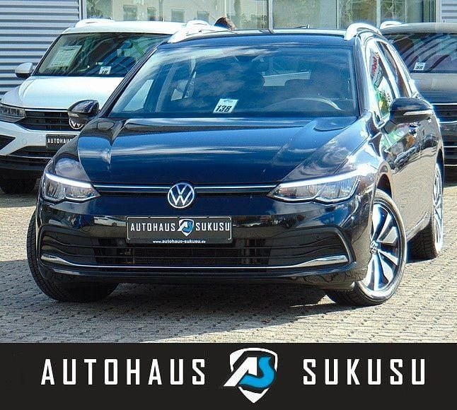 Deep black Gebraucht 2024 VW Golf VIII Move Kombi | 18.990 € (Guter Preis) - Bild 1/4
