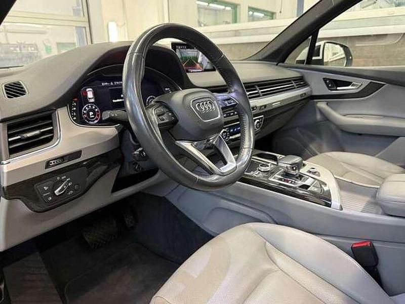 Gebraucht Audi Q7 Ambiente 333 PS (244 kW) 2018 Weiß SUV