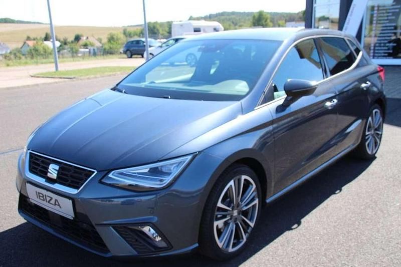 Magneticgraumetallic Neu 2025 Seat Ibiza FR Limousine | 26.783 € (Fairer Preis) - Bild 1/4