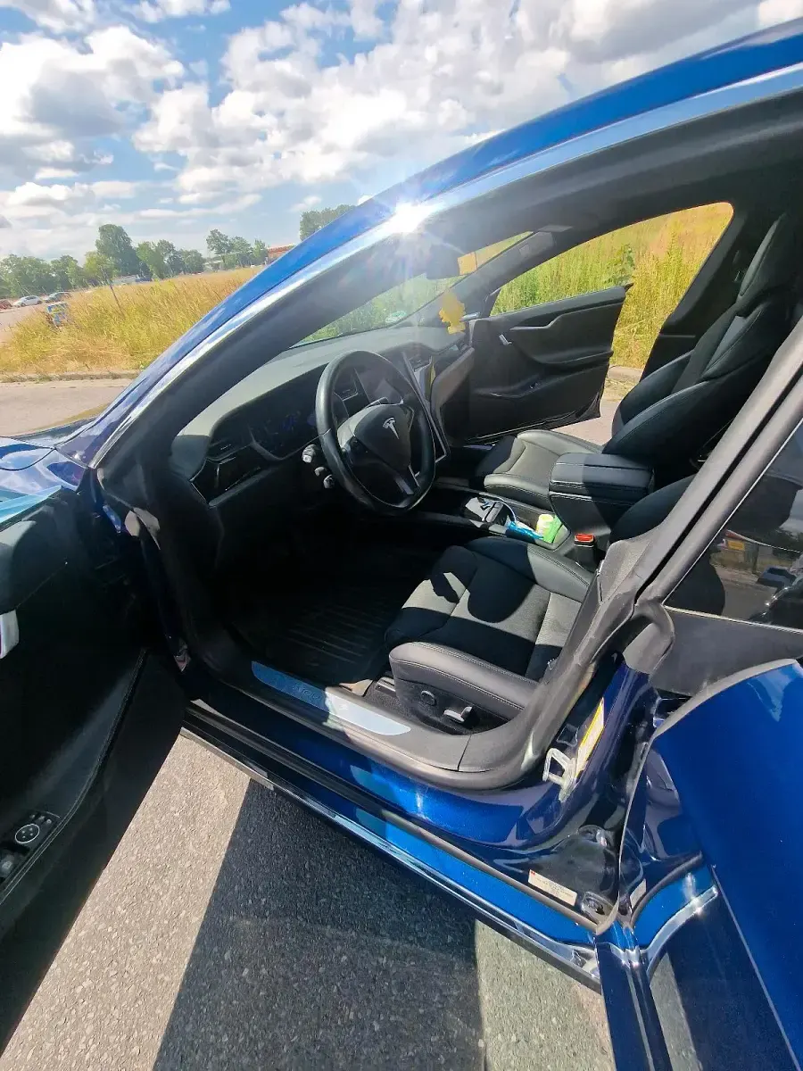 Gebraucht Tesla Model S 386 kW (525 PS) 2018 Blau Kleinwagen