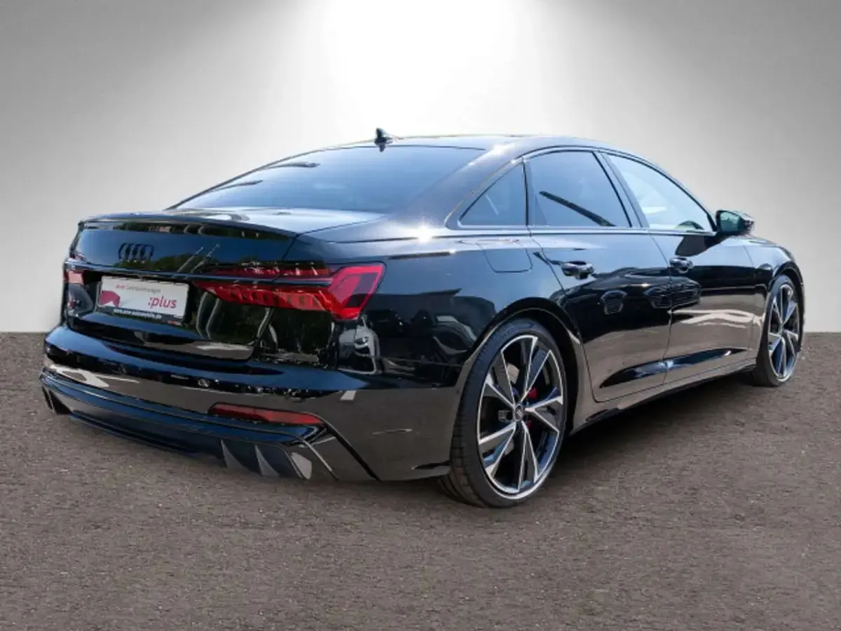 Gebraucht Audi S6 Sport 344 PS (253 kW) 2025 Mythosschwarz metallic Limousine
