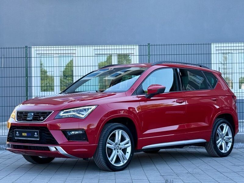 "velvet" rot Gebraucht 2019 Seat Ateca FR SUV | 17.390 € (Guter Preis) - Bild 1/4