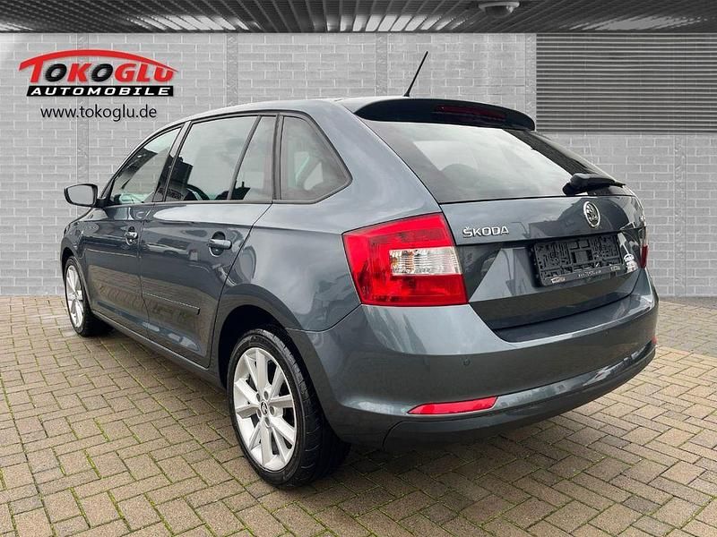 Gebraucht Skoda Rapid Drive 86 PS (63 kW) 2014 Grau Limousine