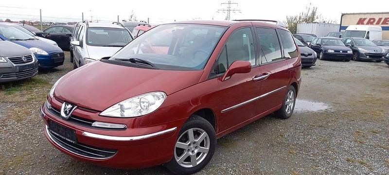 Rot Gebraucht 2008 Peugeot 807 Van / Kleinbus | 1.499 € (Guter Preis) - Bild 1/4