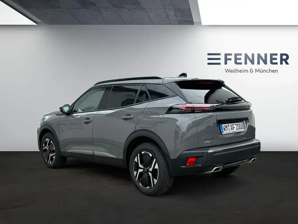Gebraucht Peugeot 2008 131 PS (96 kW) 2024 Grau/typ aussenverkleidung metalliclackierung SUV