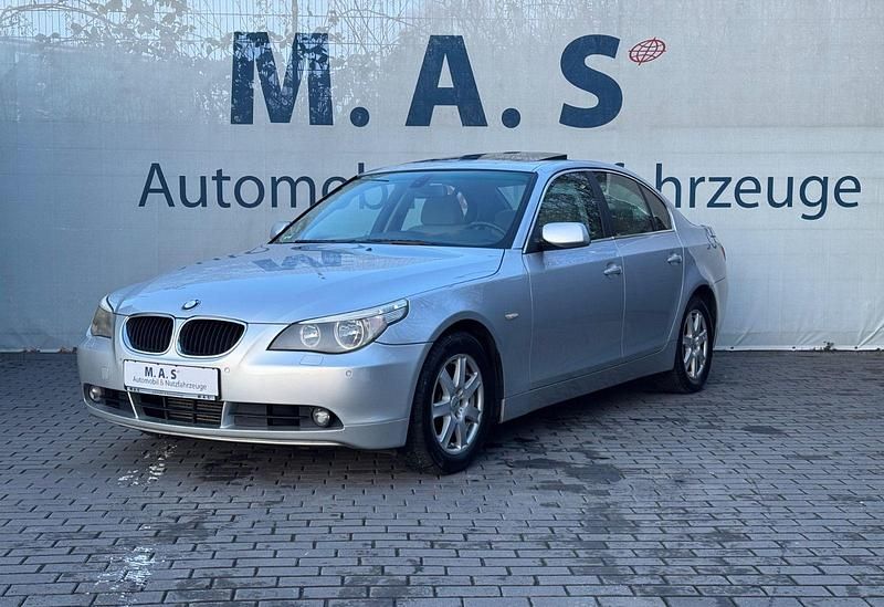 Second-hand BMW 525 177 CP (130 kW) 2004 Argintiu Berlinǎ