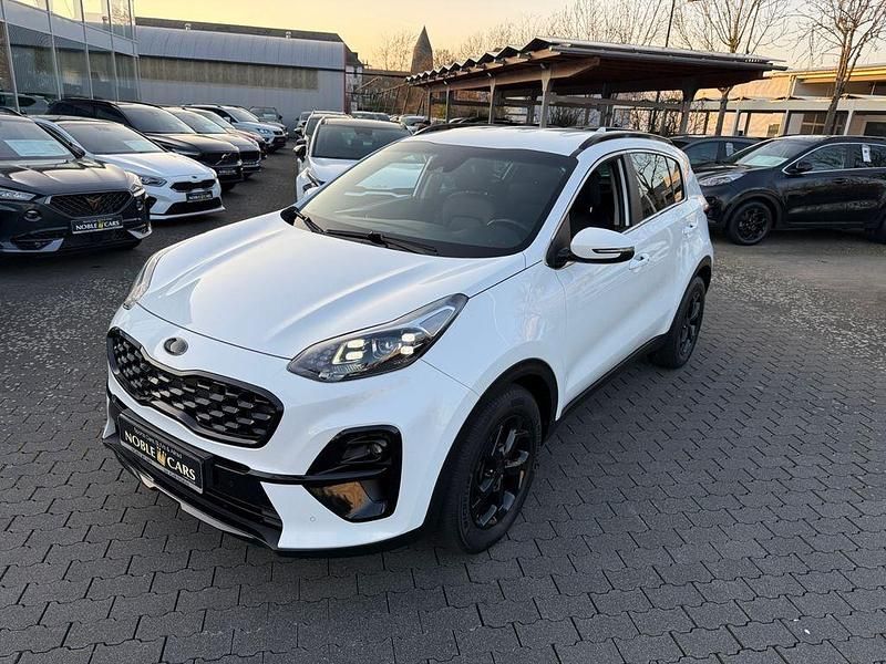 Gebraucht Kia Sportage 177 PS (130 kW) 2021 Deluxe white (metallic) SUV