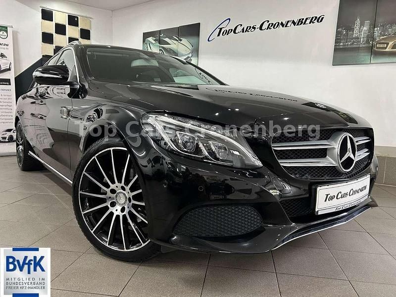 Schwarz/baltic black Gebraucht 2015 Mercedes C180 AMG Kombi | 17.950 € (Fairer Preis) - Bild 1/4