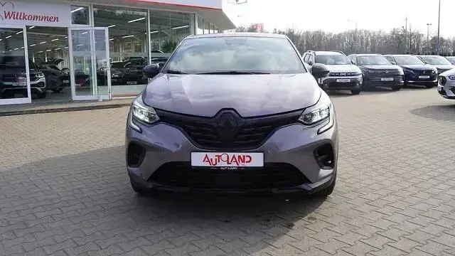 Używany Renault Captur 2022 Czarny SUV