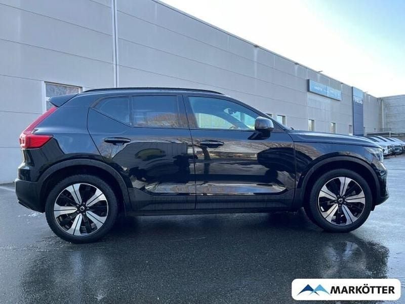 Second-hand Volvo XC40 Pro 300 kW (408 CP) 2022 Negru SUV