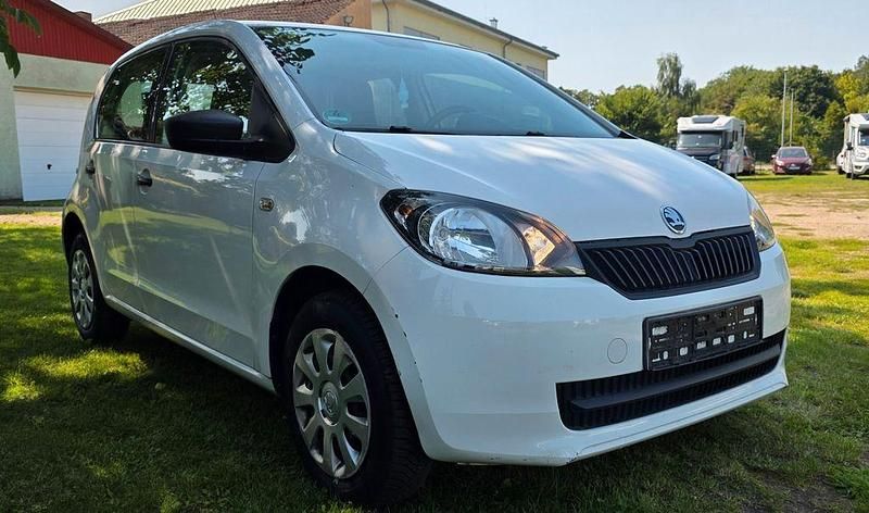 Gebraucht Skoda Citigo Active 60 PS (44 kW) 2012 Weiß Kleinwagen
