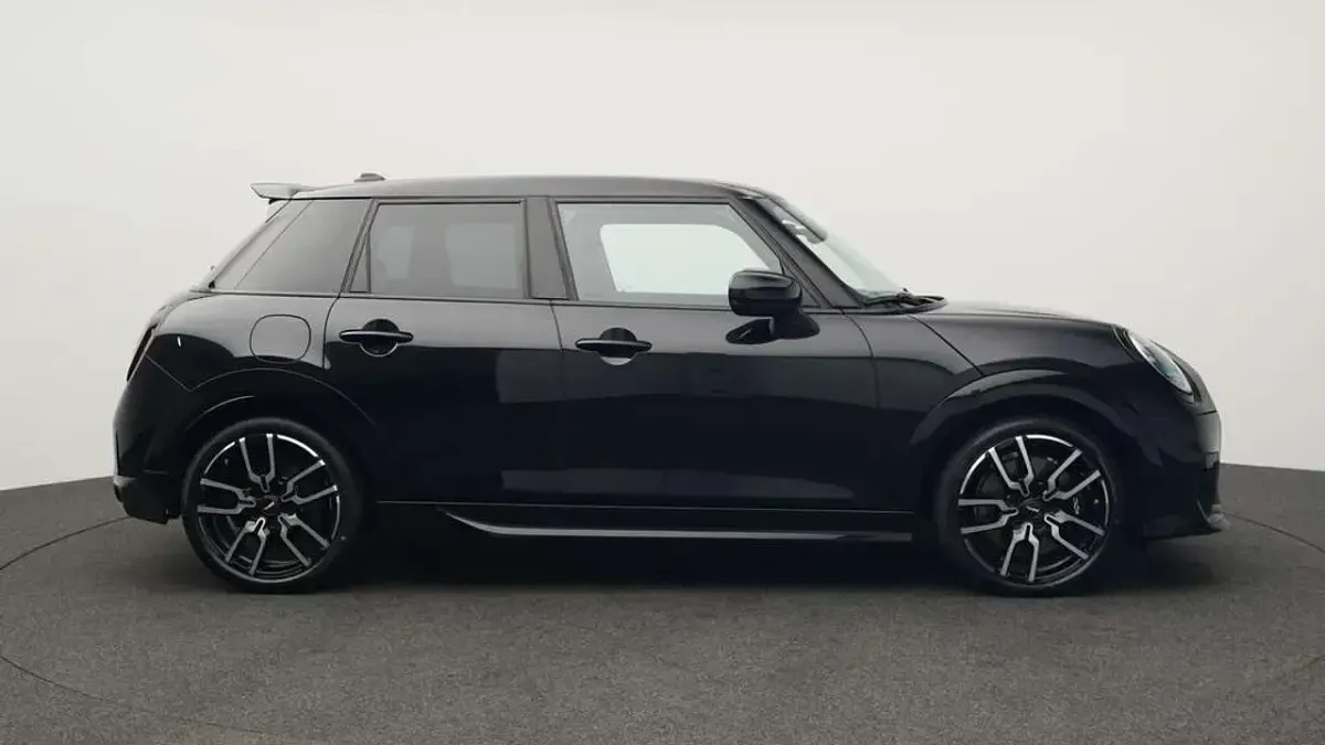 Gebraucht Mini John Cooper Works 156 PS (114 kW) 2025 Schwarz Kleinwagen