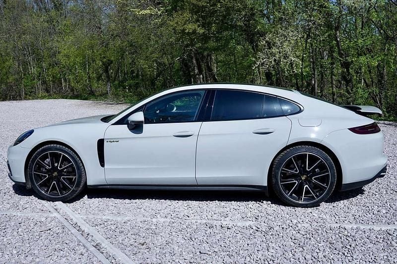 Gebraucht Porsche Panamera 462 PS (339 kW) 2018 Grau Kleinwagen