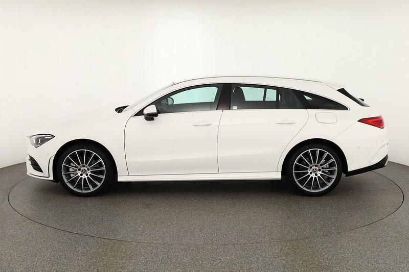 Gebraucht Mercedes CLA250e AMG line 218 PS (160 kW) 2021 Weiß Limousine
