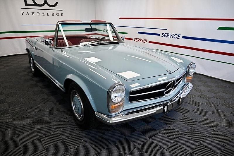 Blau Gebraucht 1967 Mercedes 250 Cabrio | 69.500 € - Bild 1/4