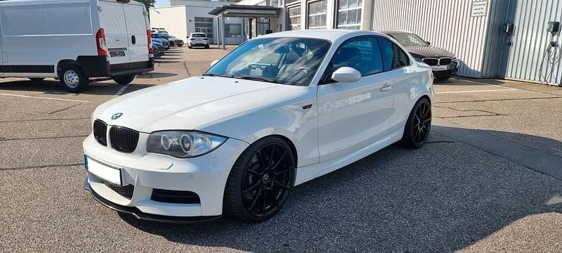 Gebraucht BMW 135 Coupé M Performance 400 PS (294 kW) 2007 Weiß Coupé