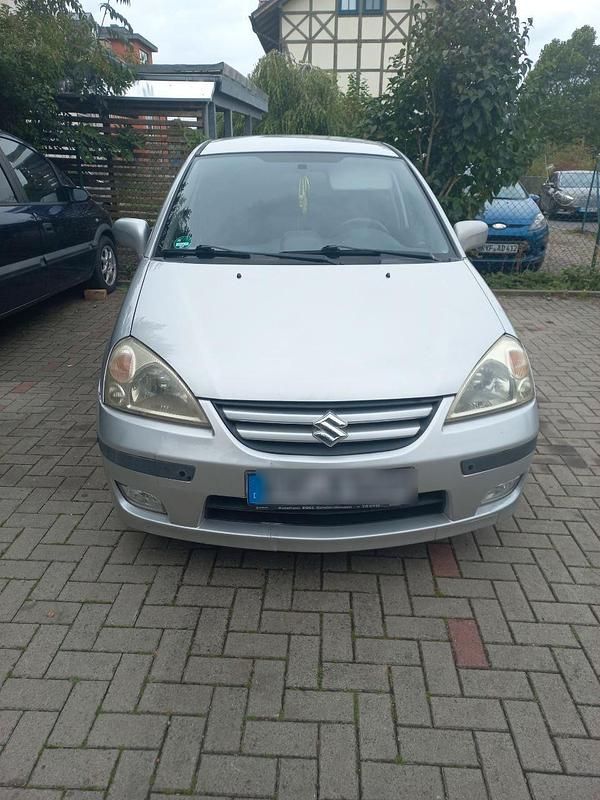 Grau Gebraucht 2007 Suzuki Liana Kombi | 1.200 € - Bild 1/4