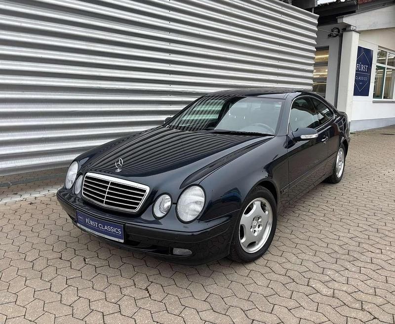 Andere farben Gebraucht 2000 Mercedes CLK320 Elegance Coupé | 9.990 € - Bild 1/4