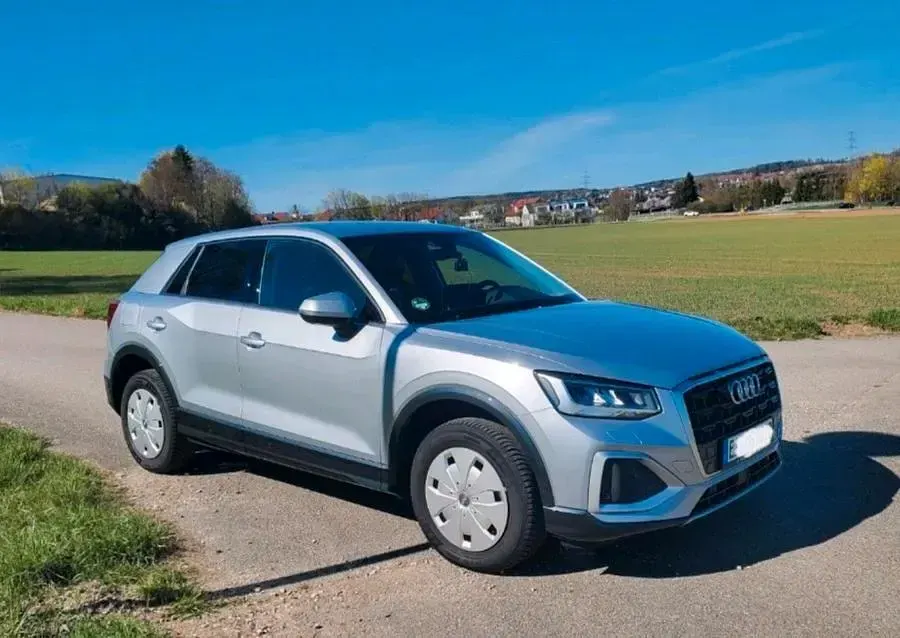 Gebraucht Audi Q2 Advanced 116 PS (85 kW) 2025 Silber SUV