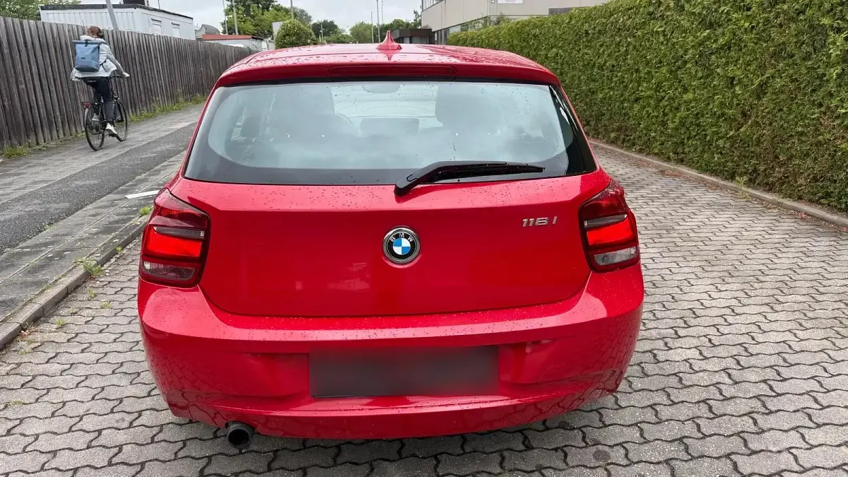 Gebraucht BMW 116 136 PS (100 kW) 2012 Rot Kleinwagen
