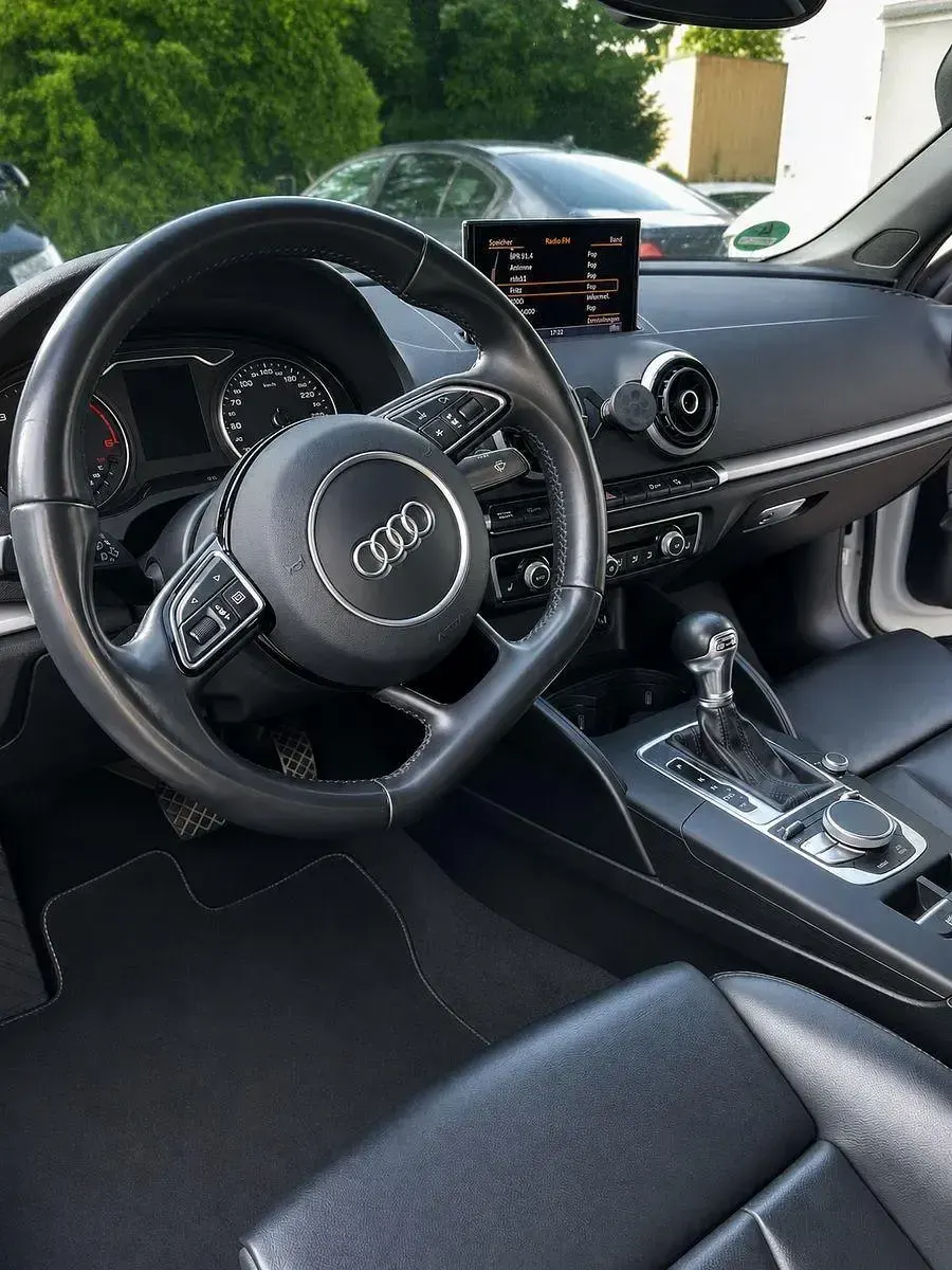 Gebraucht Audi A3 Cabriolet Ambition 150 PS (110 kW) 2014 Weiß Cabrio