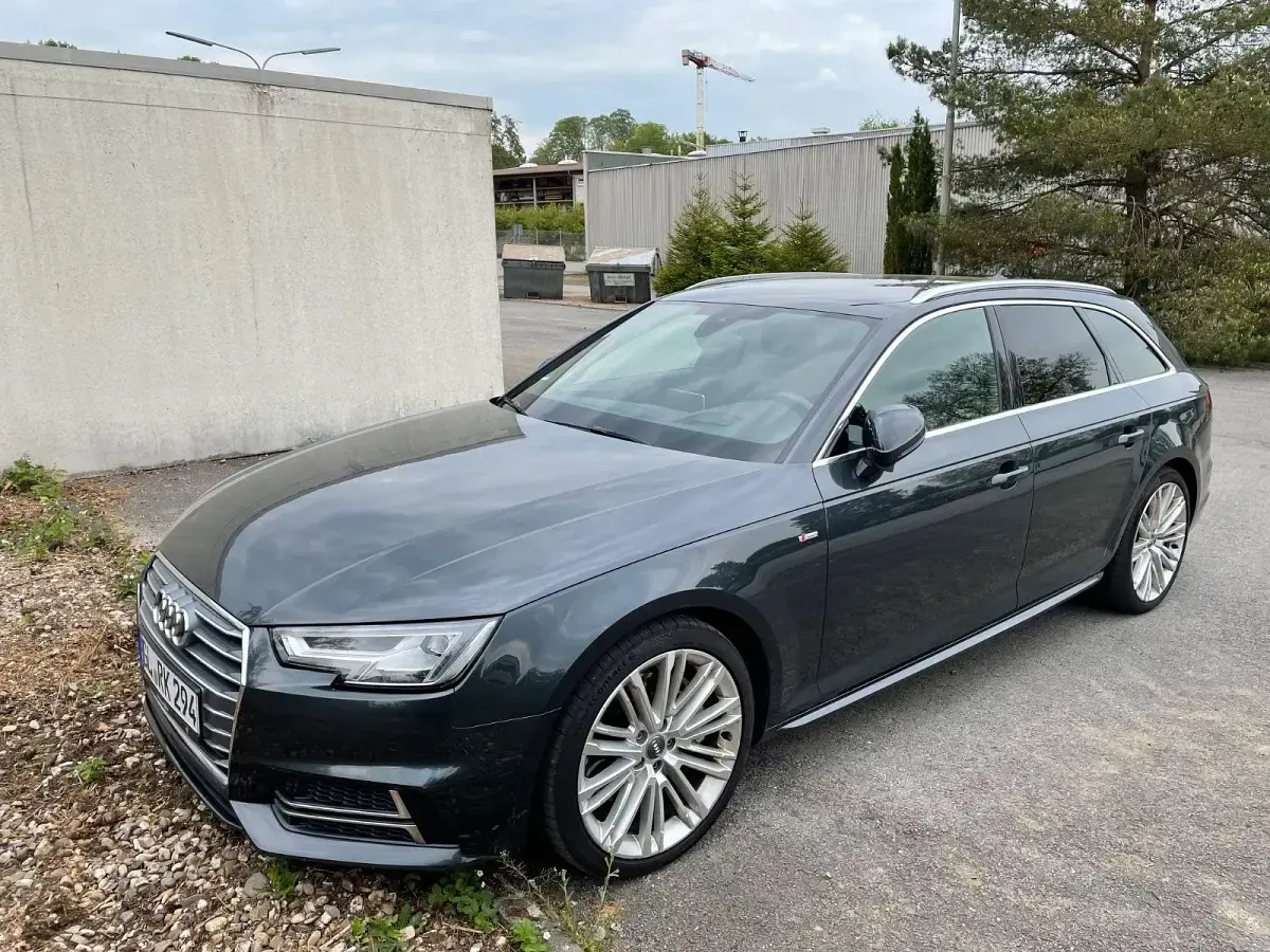 Gebraucht Audi A4 Sport 272 PS (200 kW) 2017 Grau Kombi