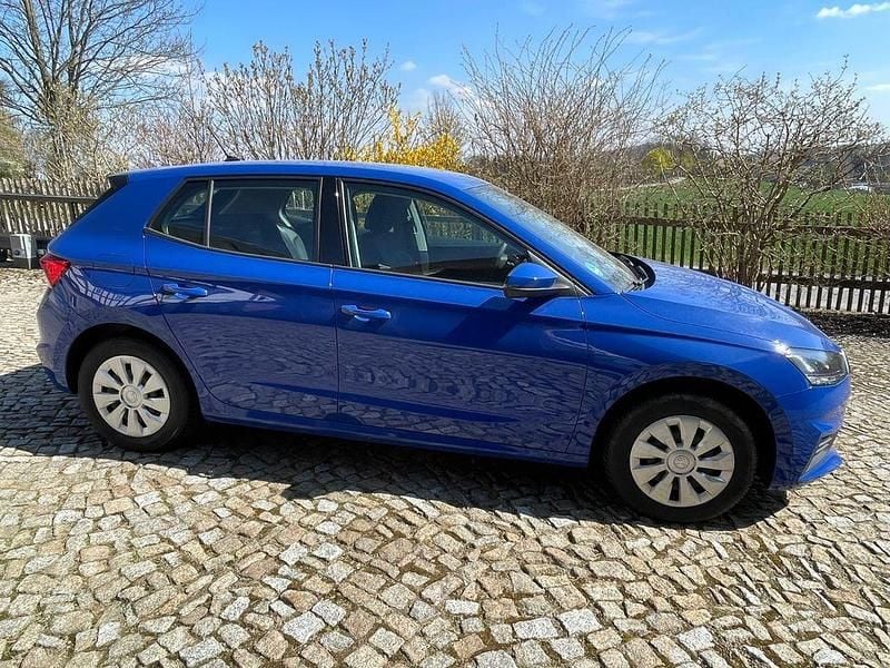 Usado Skoda Fabia Active 65 HP (47 kW) 2023 Azul Citadino