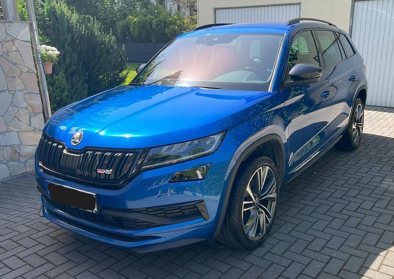 Blau Gebraucht 2020 Skoda Kodiaq RS SUV | 38.490 € (Etwas zu teuer) - Bild 1/4