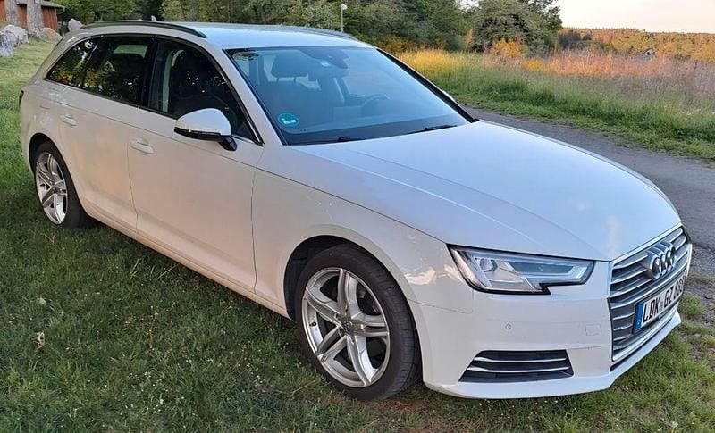 Gebraucht Audi A4 Sport 150 PS (110 kW) 2016 Weiß Kombi