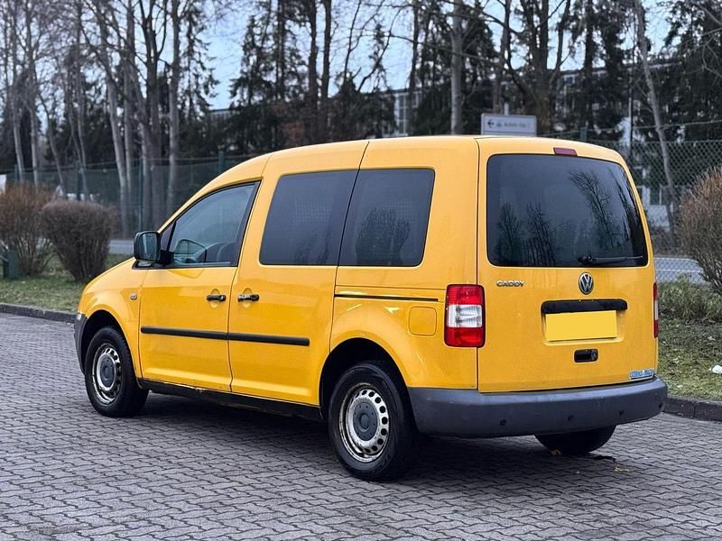 Gebraucht VW Caddy 69 PS (50 kW) 2004 Gelb Van / Kleinbus
