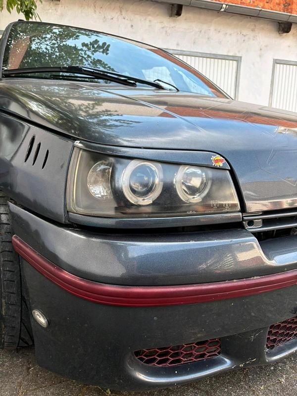 Gebraucht Renault Clio 182 PS (133 kW) 1992 Grau Kleinwagen