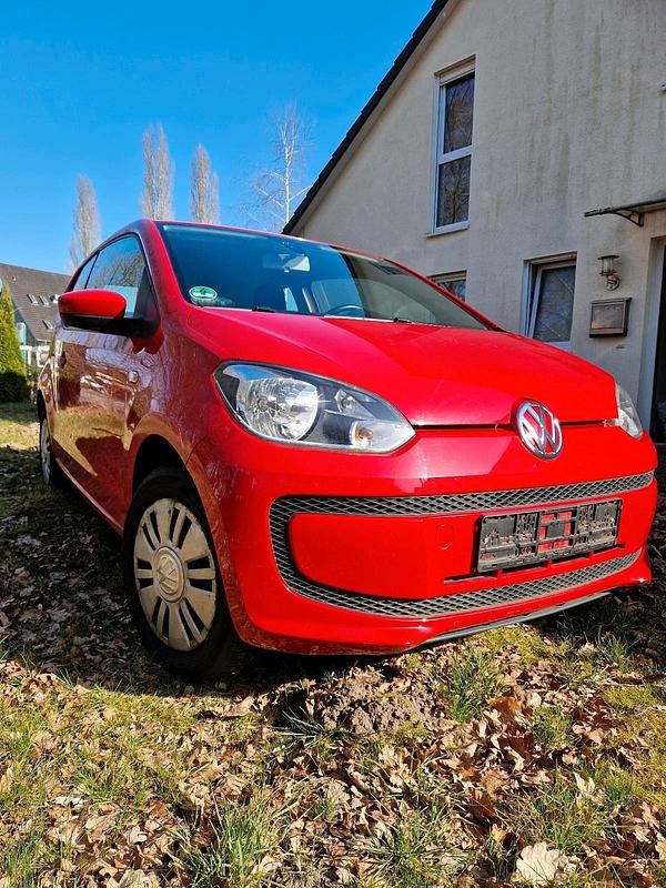 Rot Gebraucht 2015 VW up! Kleinwagen | 5.500 € (Fairer Preis) - Bild 1/4
