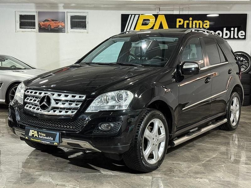 Schwarz Gebraucht 2010 Mercedes ML350 SUV | 8.999 € (Guter Preis) - Bild 1/4
