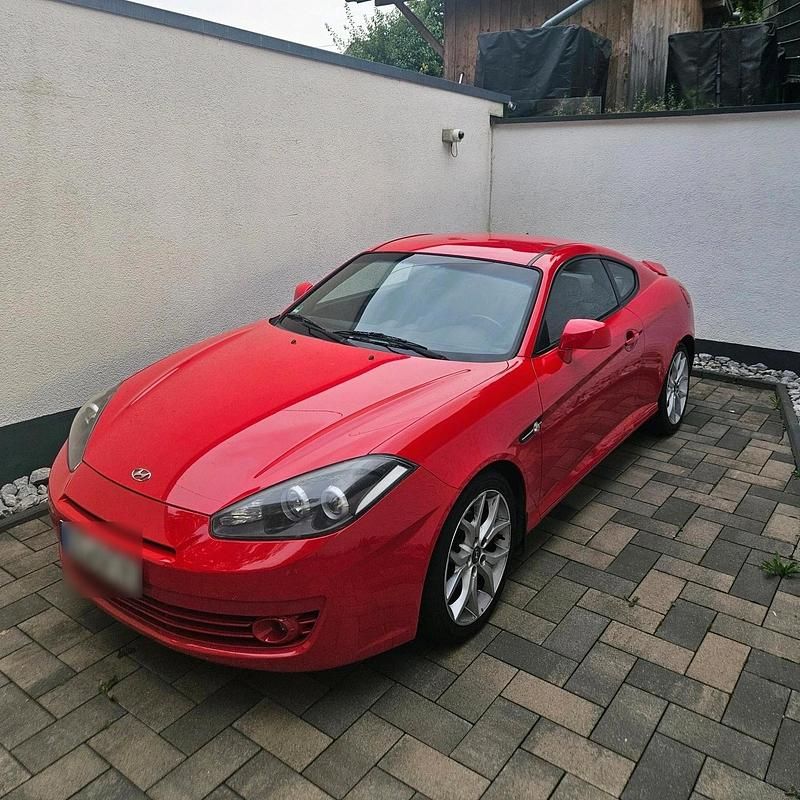 Rot Gebraucht 2010 Hyundai Coupé GLS Coupé | 4.000 € - Bild 1/4