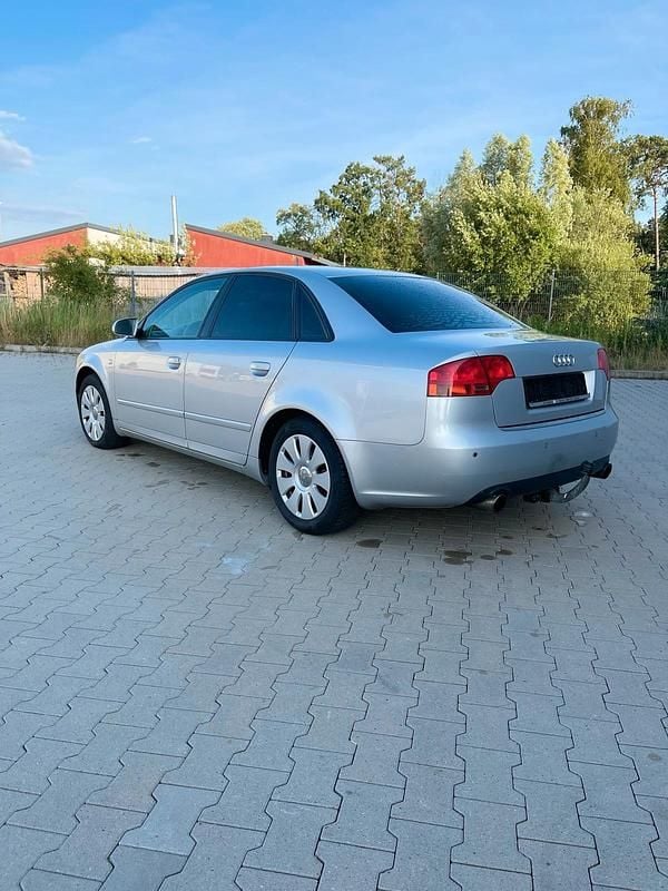Gebraucht Audi A4 163 PS (119 kW) 2005 Silber Limousine