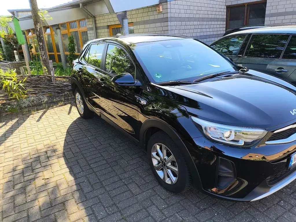 Brugt Kia Stonic Edition 7 101 HK (74 kW) 2023 Sort SUV