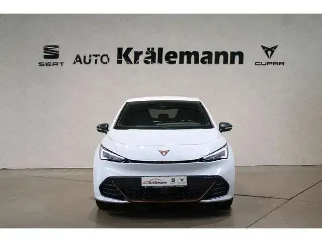 Gebraucht Cupra Born 169 kW (231 PS) 2023 Weiß Kleinwagen