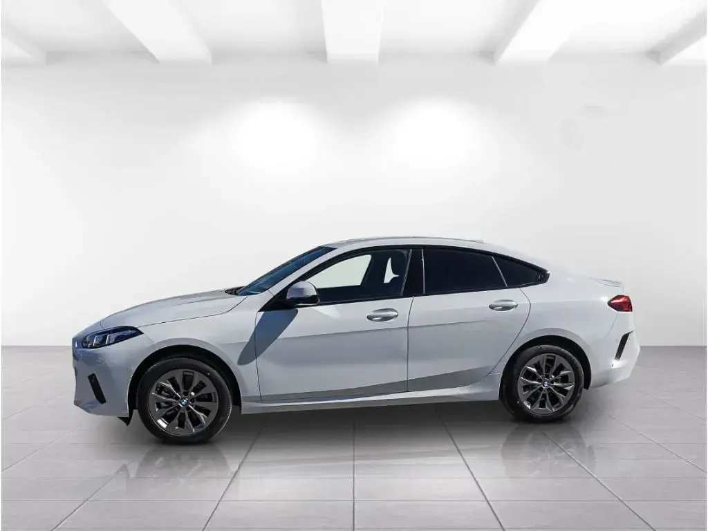 Gebraucht BMW 220 Gran Coupé Efficient Dynamics 170 PS (125 kW) 2026 Weiß Coupé