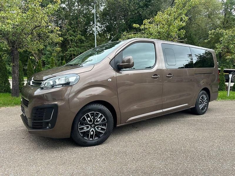 Braun Gebraucht 2019 Citroën Spacetourer Van | 22.900 € (Etwas zu teuer) - Bild 1/4