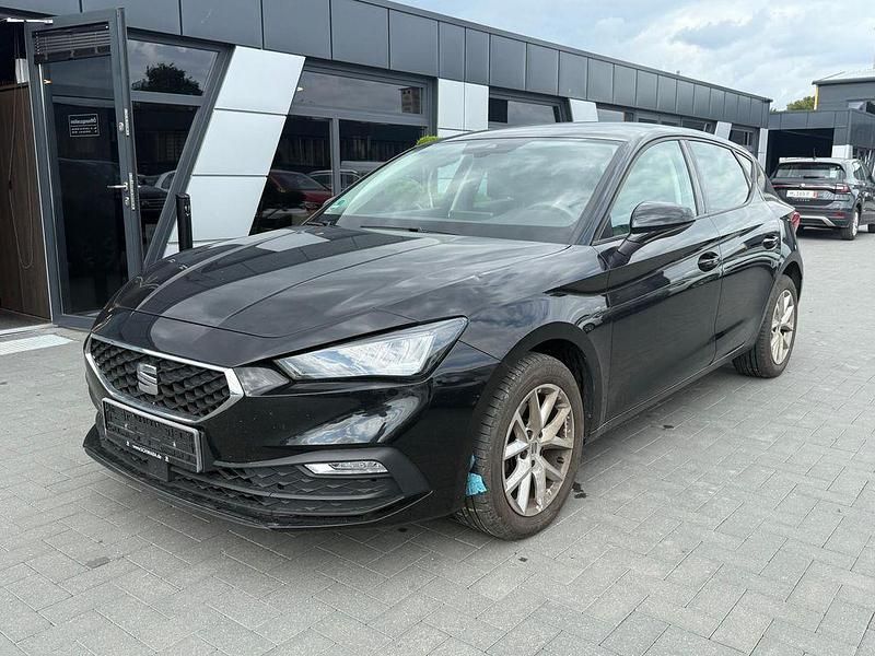 Schwarz Gebraucht 2022 Seat Leon Style Limousine | 18.990 € (Etwas zu teuer) - Bild 1/4