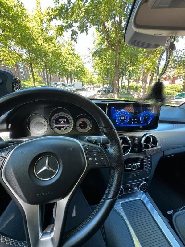 Weiß Gebraucht 2013 Mercedes GLK220 Style SUV | 20.000 € (Etwas zu teuer) - Bild 1/4