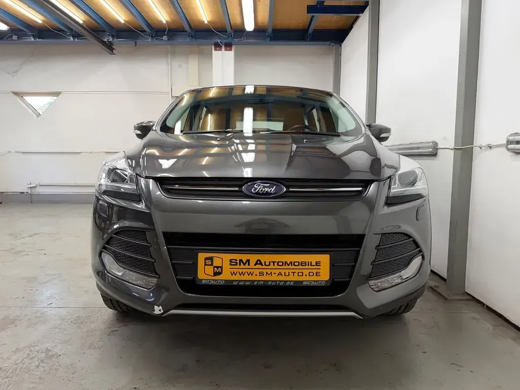 Usata Ford Kuga SYNC Edition 150 CV (110 kW) 2015 Grigio SUV