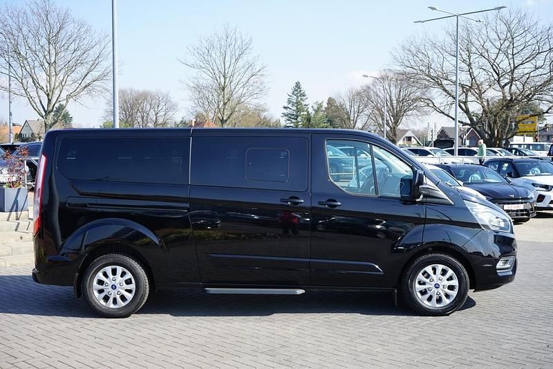 Gebraucht Ford Tourneo Custom Titanium 170 PS (125 kW) 2019 Schwarz Van