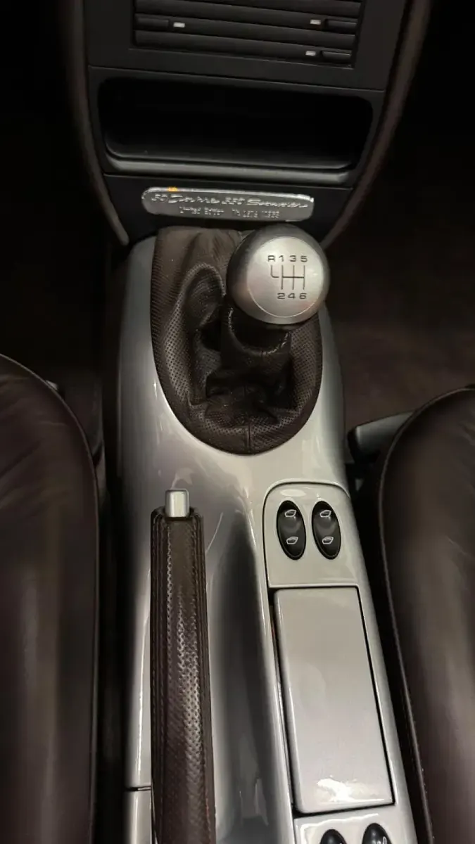 Begagnad Porsche Boxster 266 HK (195 kW) 2004 Silver Cab