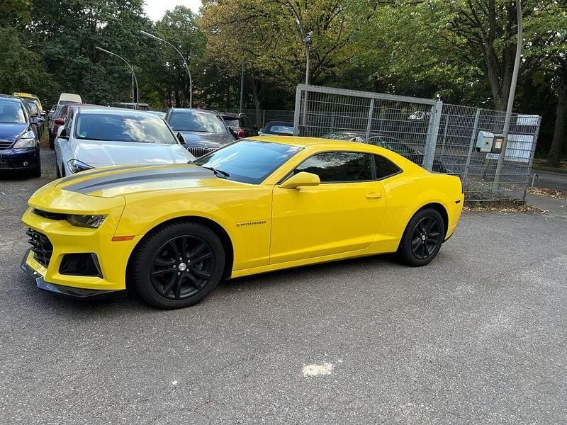 Gebraucht Chevrolet Camaro 328 PS (241 kW) 2014 Gelb Cabrio